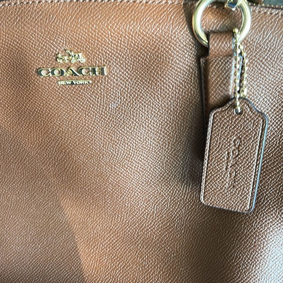 COACH EUC shoulder bag w/3 compartments & D-rings to add a crossbody strap! - Picture 9 of 12